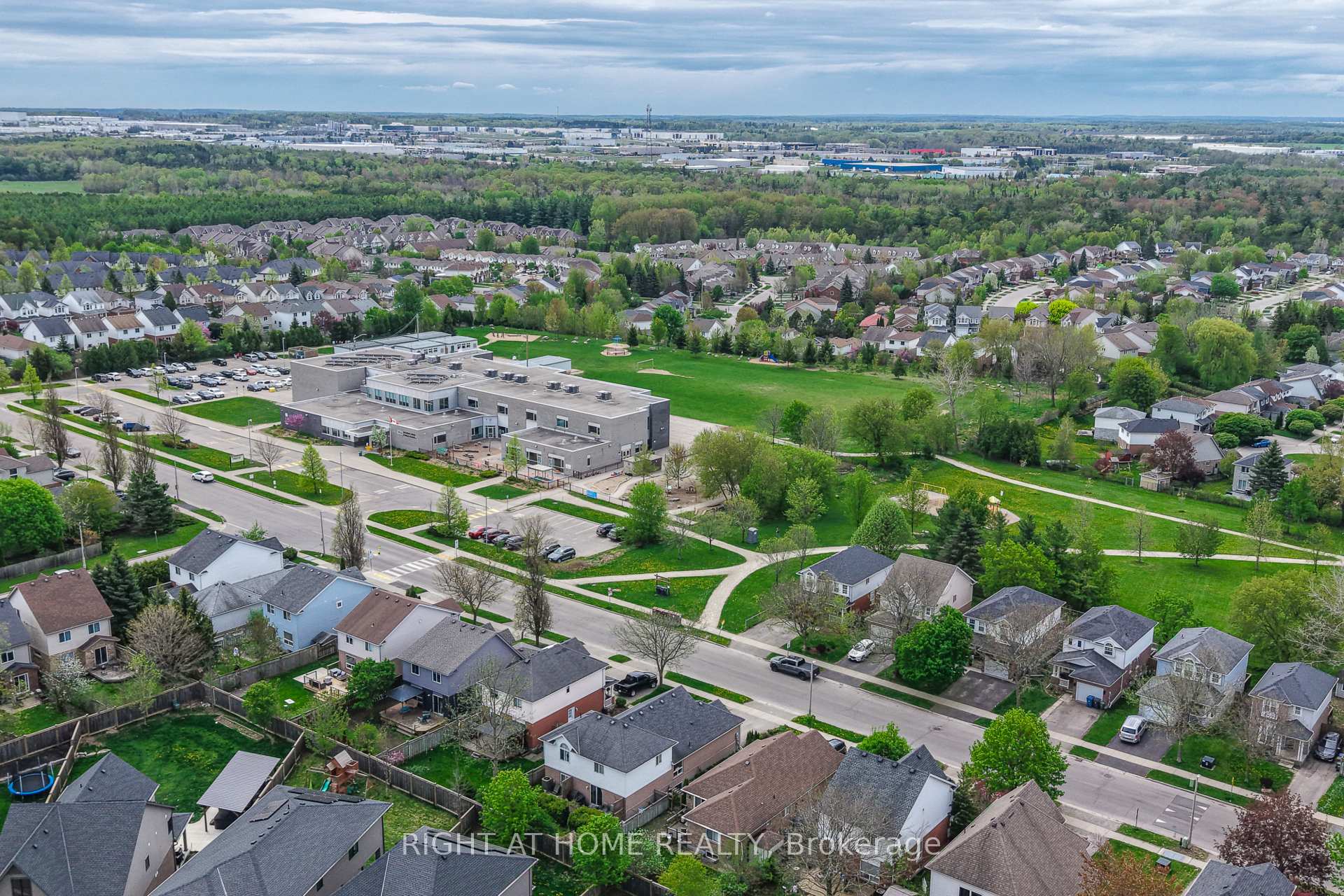 Photo 49 of 8 Ryder Avenue, Guelph, Kortright West — HOMEH