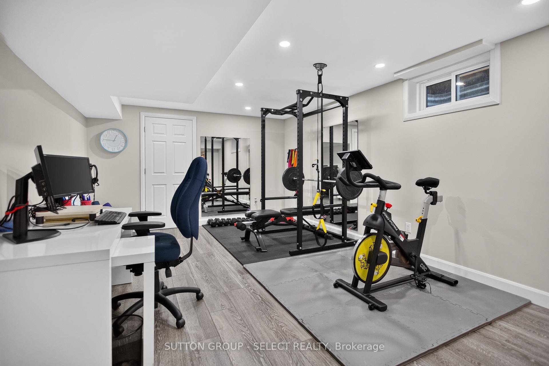 Photo 31 of 25 Havenridge Crescent, London, North P — HOMEH