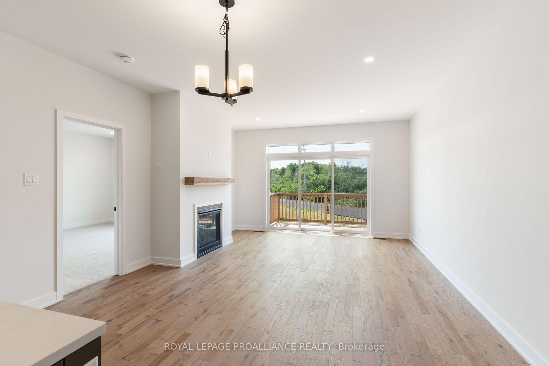 Photo 29 of 1076 Moore Street, Brockville, Brockville — HOMEH