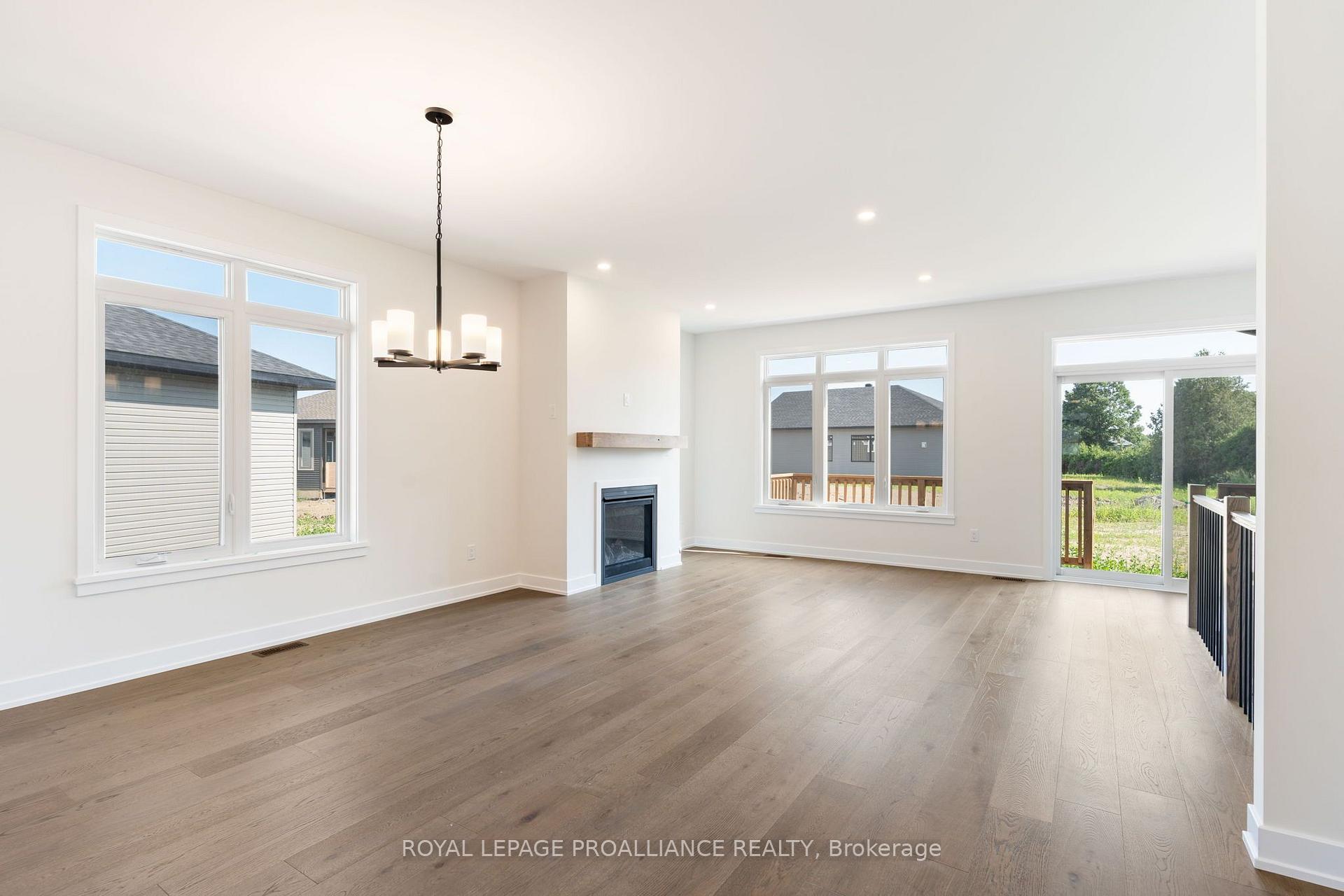 Photo 32 of 1054 Turner Drive, Brockville, Brockville — HOMEH
