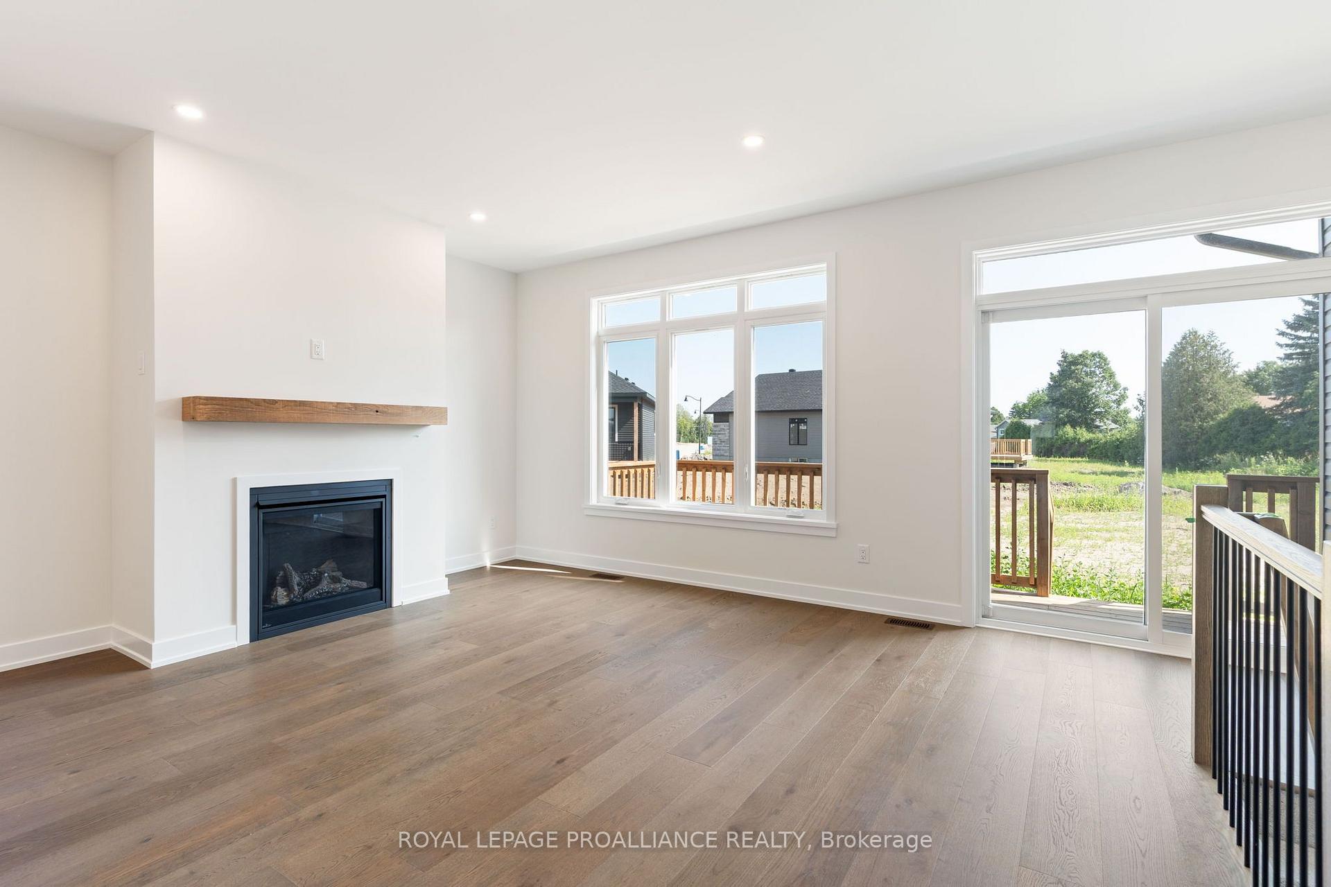 Photo 33 of 1054 Turner Drive, Brockville, Brockville — HOMEH