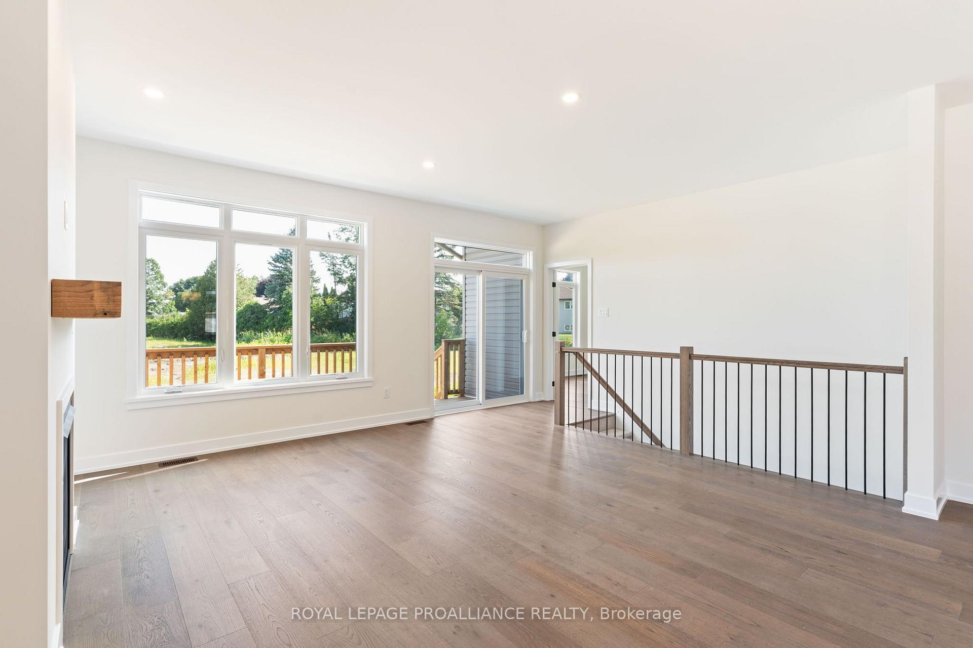 Photo 34 of 1054 Turner Drive, Brockville, Brockville — HOMEH