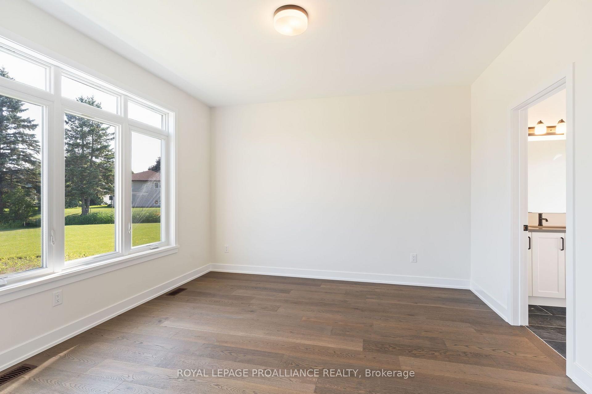 Photo 36 of 1054 Turner Drive, Brockville, Brockville — HOMEH