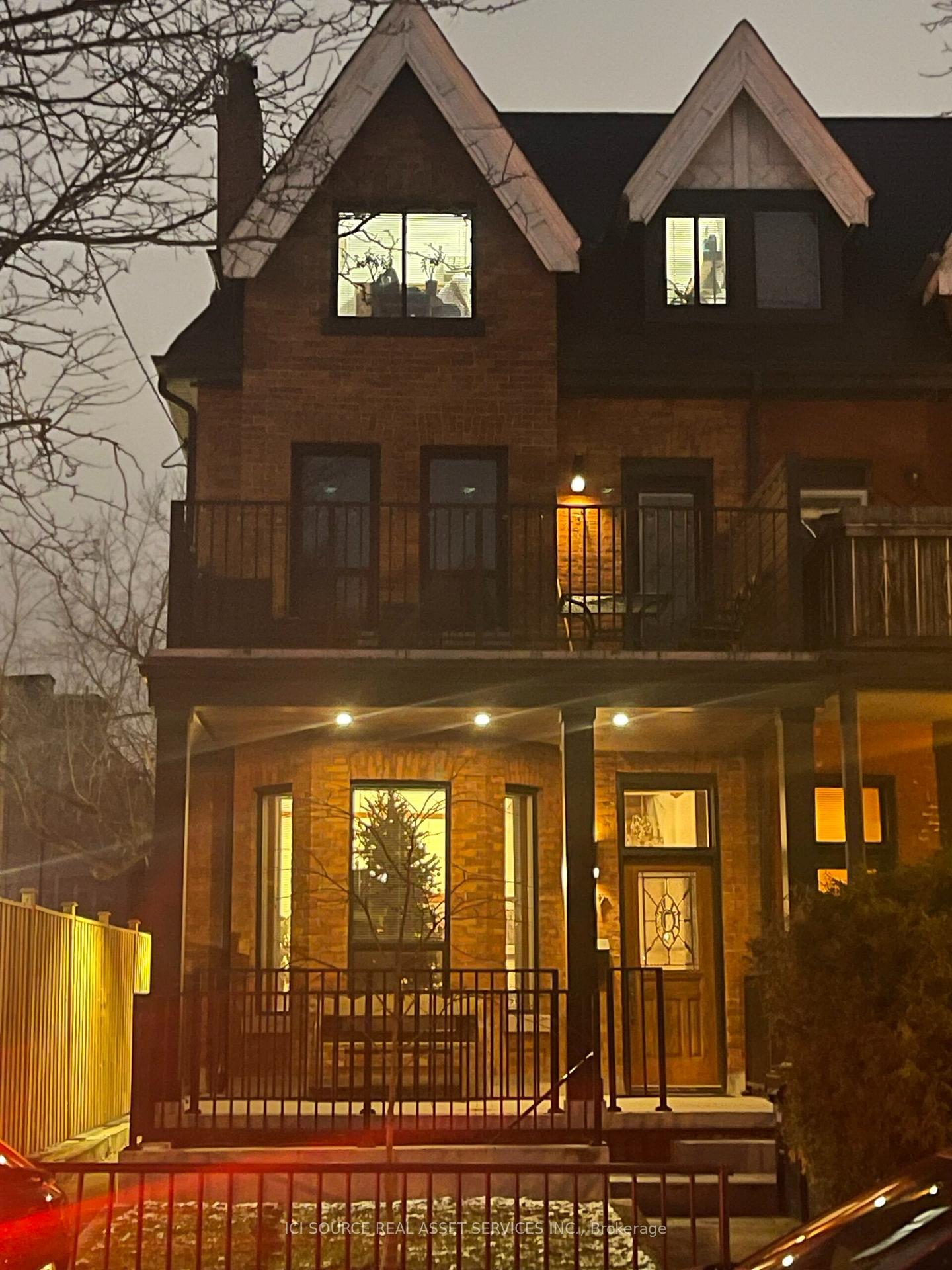 Photo 6 of Unit Main, 287 Palmerston Avenue, Toronto, Trinity-Bellwoods — HOMEH