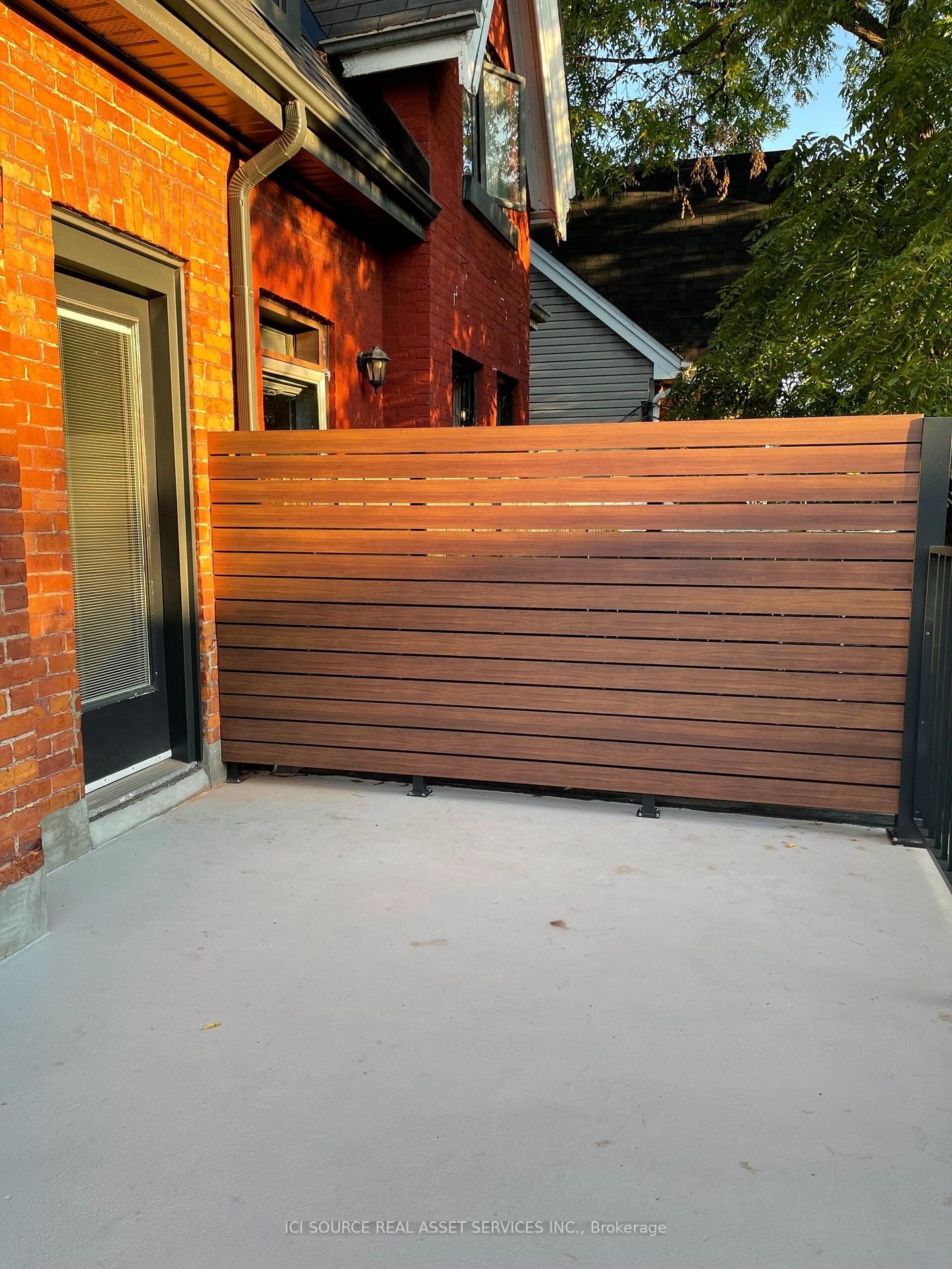 Photo 20 of Unit Main, 287 Palmerston Avenue, Toronto, Trinity-Bellwoods — HOMEH