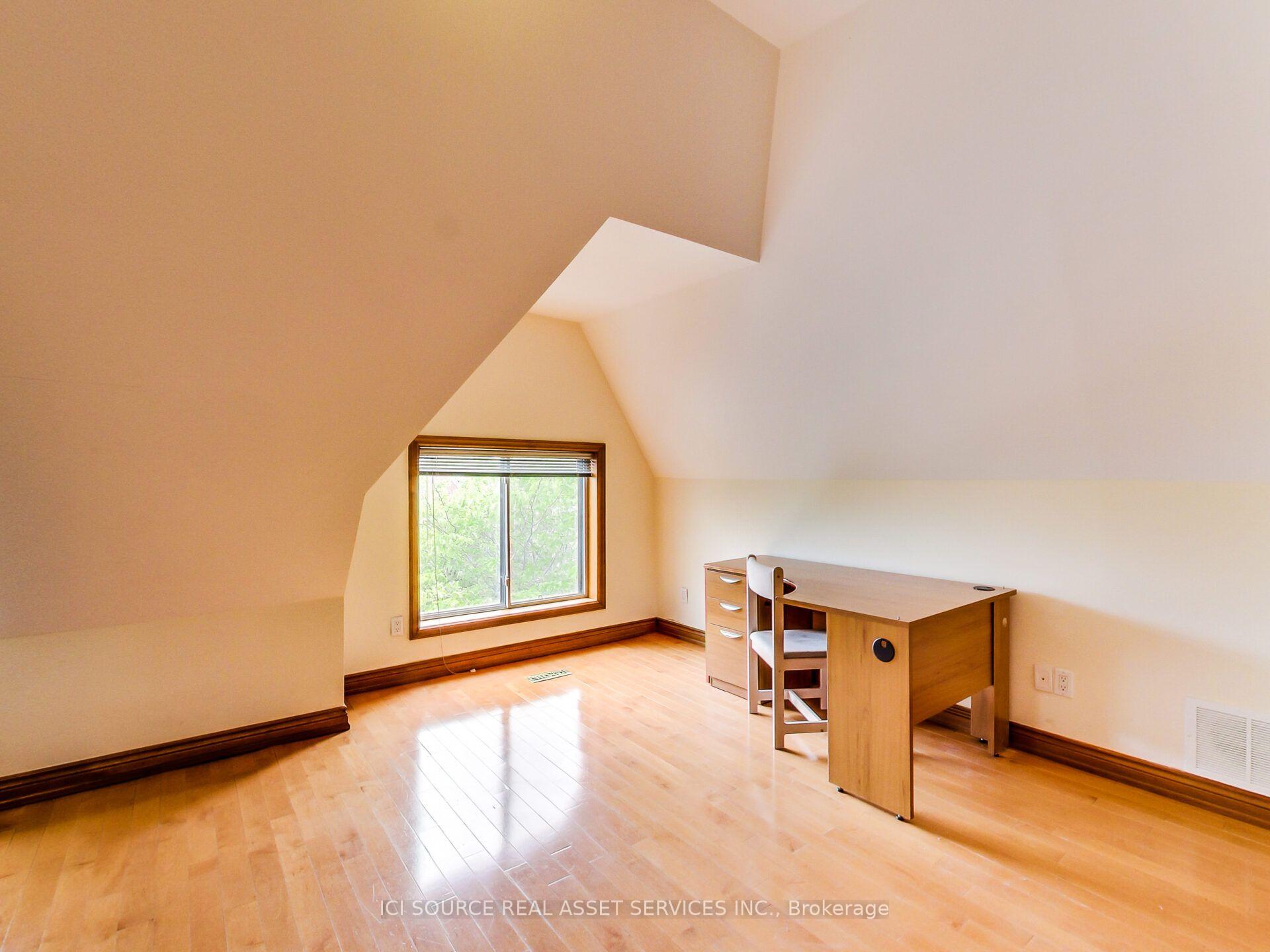 Photo 27 of Unit Main, 287 Palmerston Avenue, Toronto, Trinity-Bellwoods — HOMEH