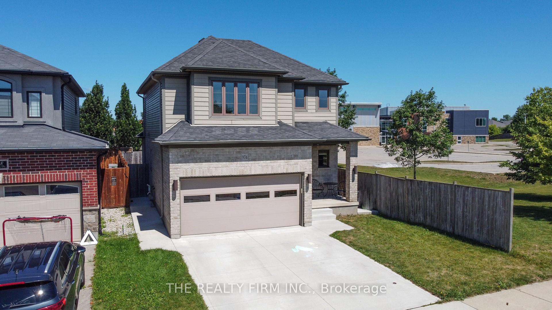 Photo 1 of 974 Bluegrass Drive, London, North M — HOMEH