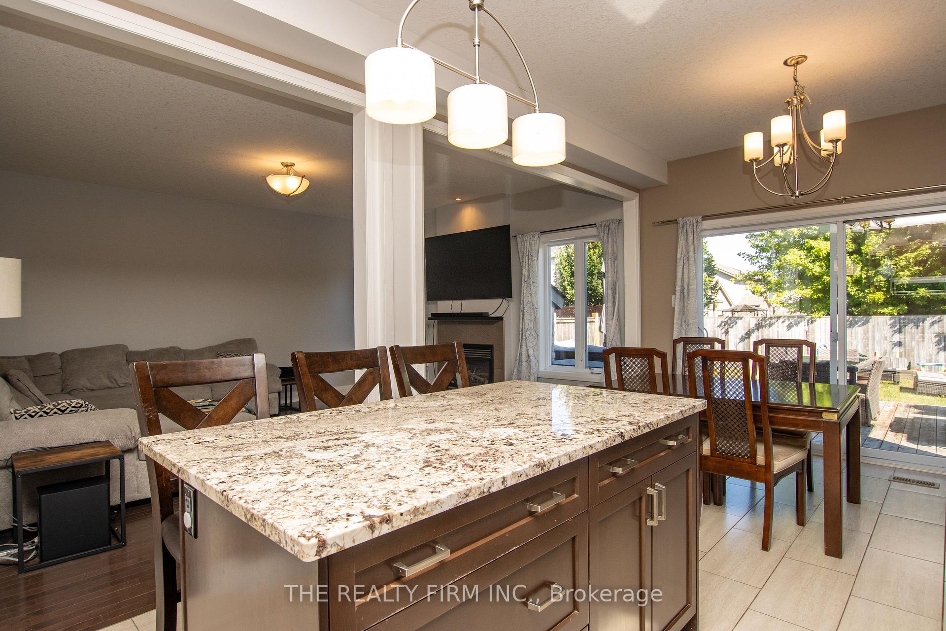 Photo 14 of 974 Bluegrass Drive, London, North M — HOMEH