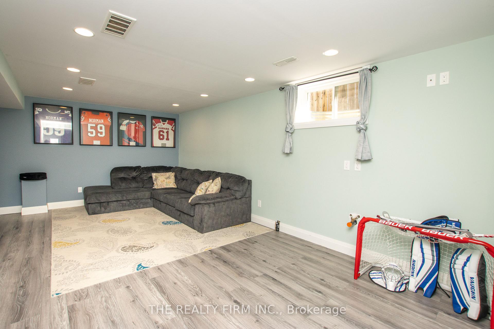 Photo 31 of 974 Bluegrass Drive, London, North M — HOMEH
