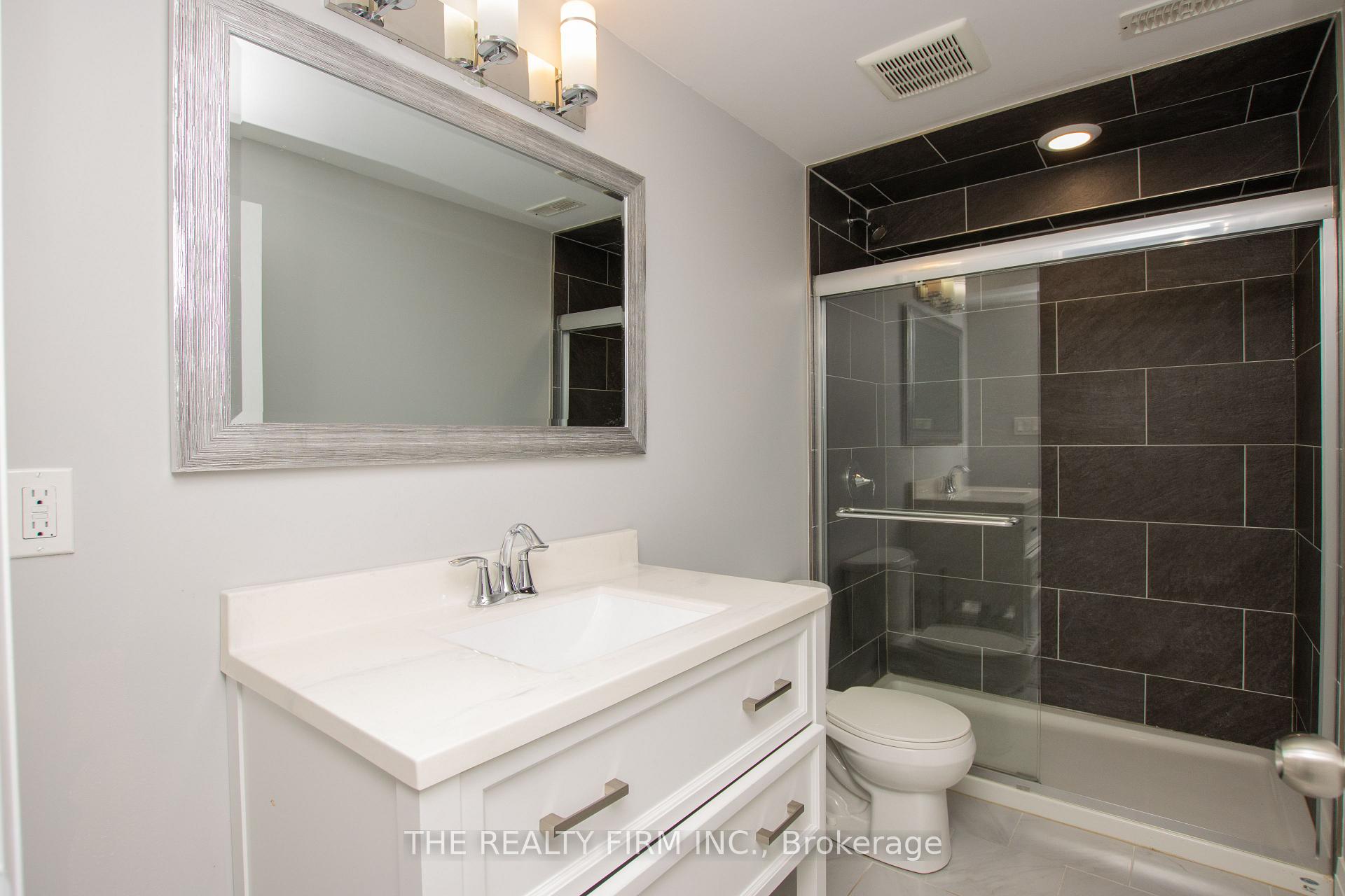 Photo 35 of 974 Bluegrass Drive, London, North M — HOMEH