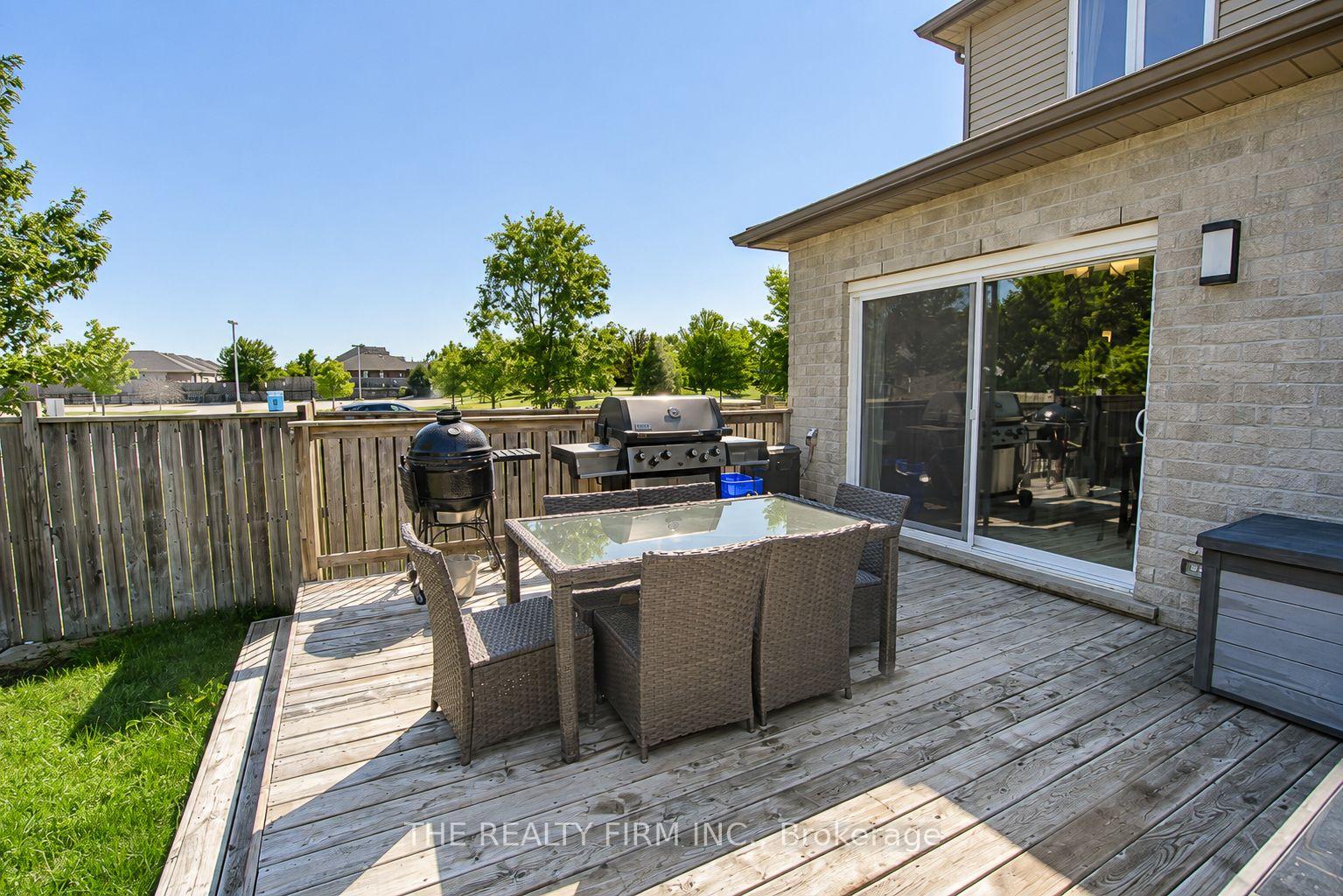 Photo 38 of 974 Bluegrass Drive, London, North M — HOMEH