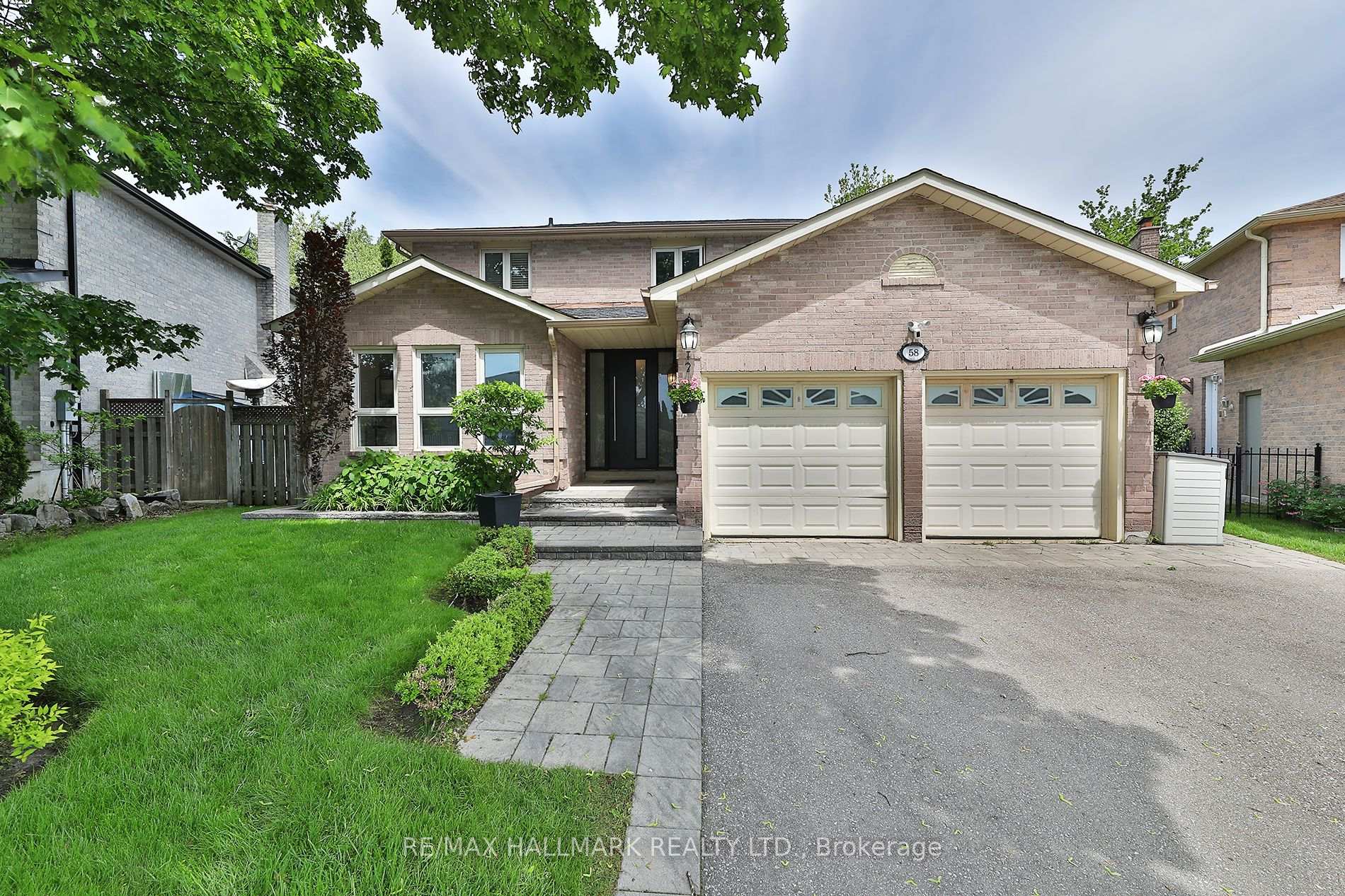 Photo 1 of 58 Pickett Crescent, Richmond Hill, Westbrook — HOMEH