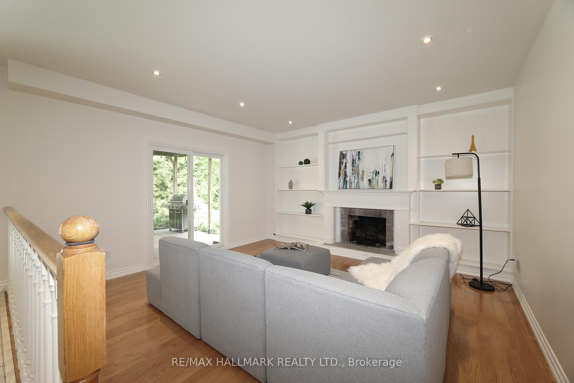 Photo 18 of 58 Pickett Crescent, Richmond Hill, Westbrook — HOMEH