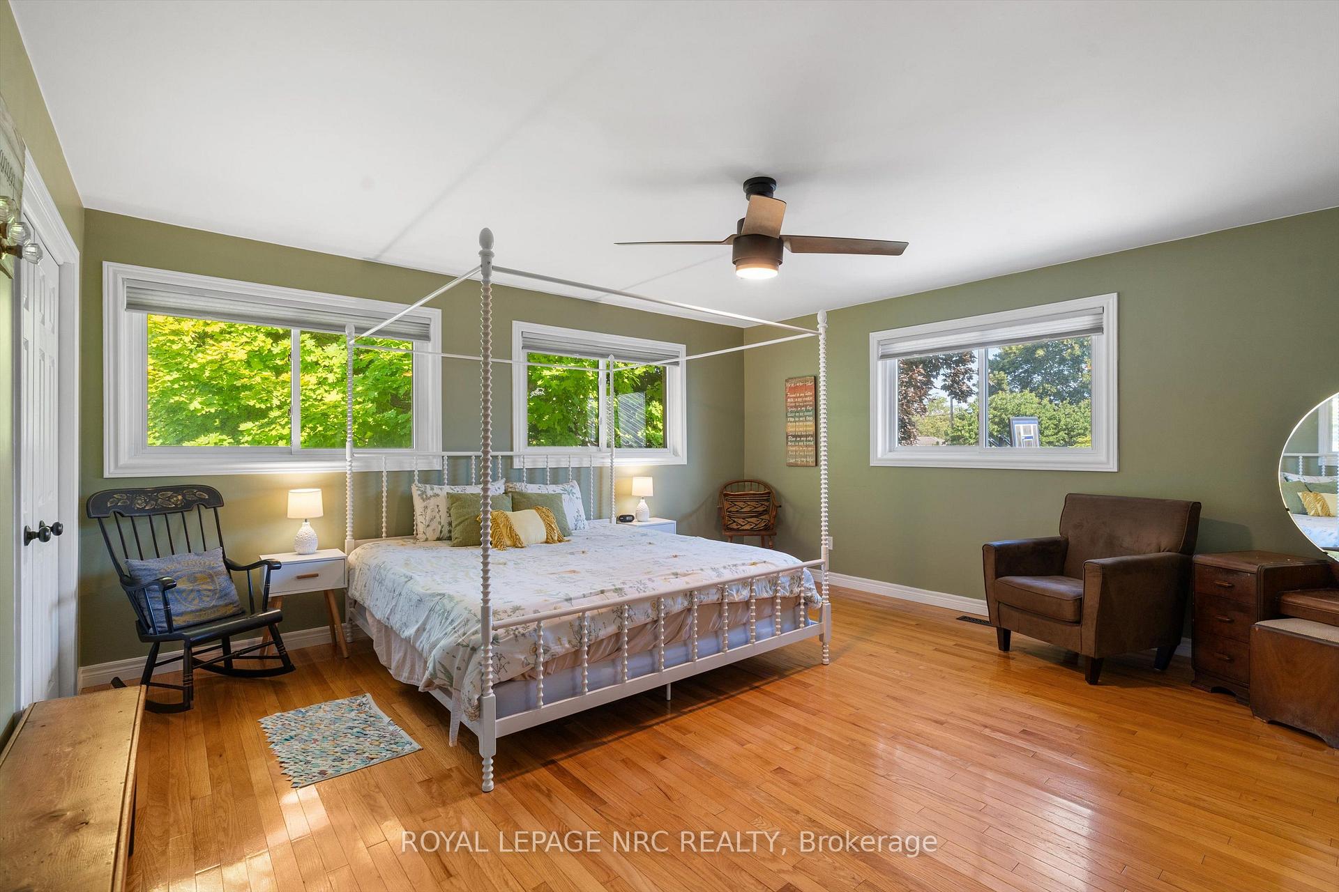 Photo 15 of 43 Howard Avenue, St. Catharines, Lakeport — HOMEH