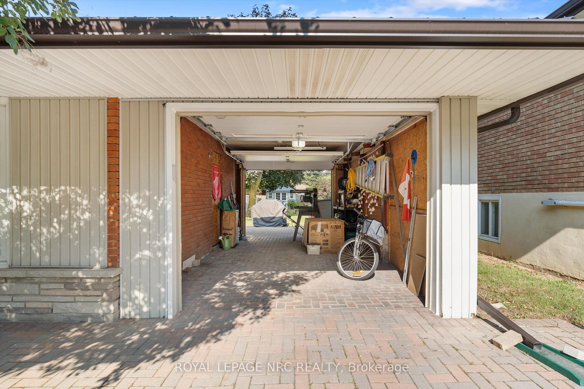 Photo 31 of 43 Howard Avenue, St. Catharines, Lakeport — HOMEH
