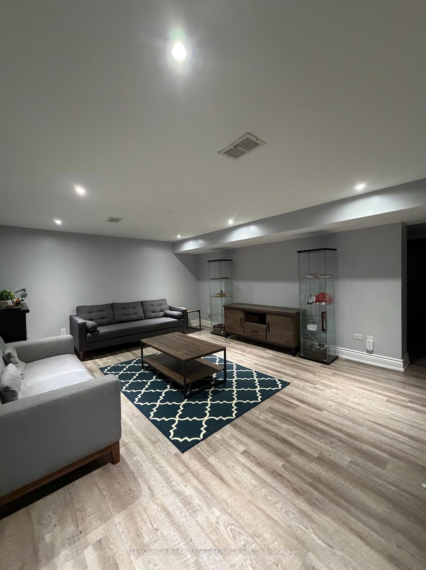 Photo 14 of Unit Basement, 65 Glen Agar Drive, Etobicoke, Princess-Rosethorn — HOMEH