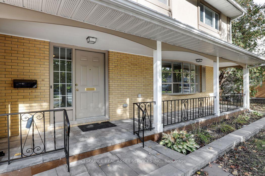 Photo 4 of 1371 Kilborn Avenue, Ottawa, Applewood Acres — HOMEH