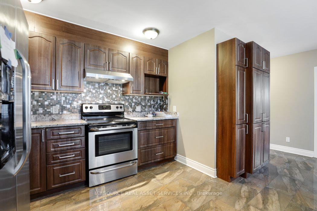 Photo 16 of 1371 Kilborn Avenue, Ottawa, Applewood Acres — HOMEH