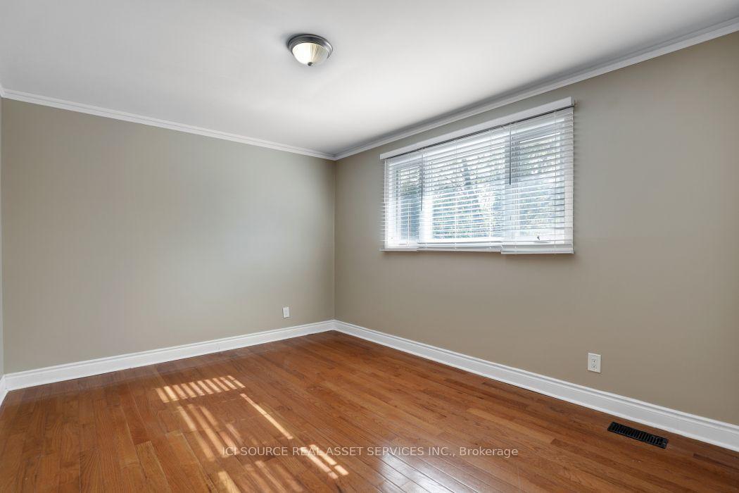 Photo 24 of 1371 Kilborn Avenue, Ottawa, Applewood Acres — HOMEH