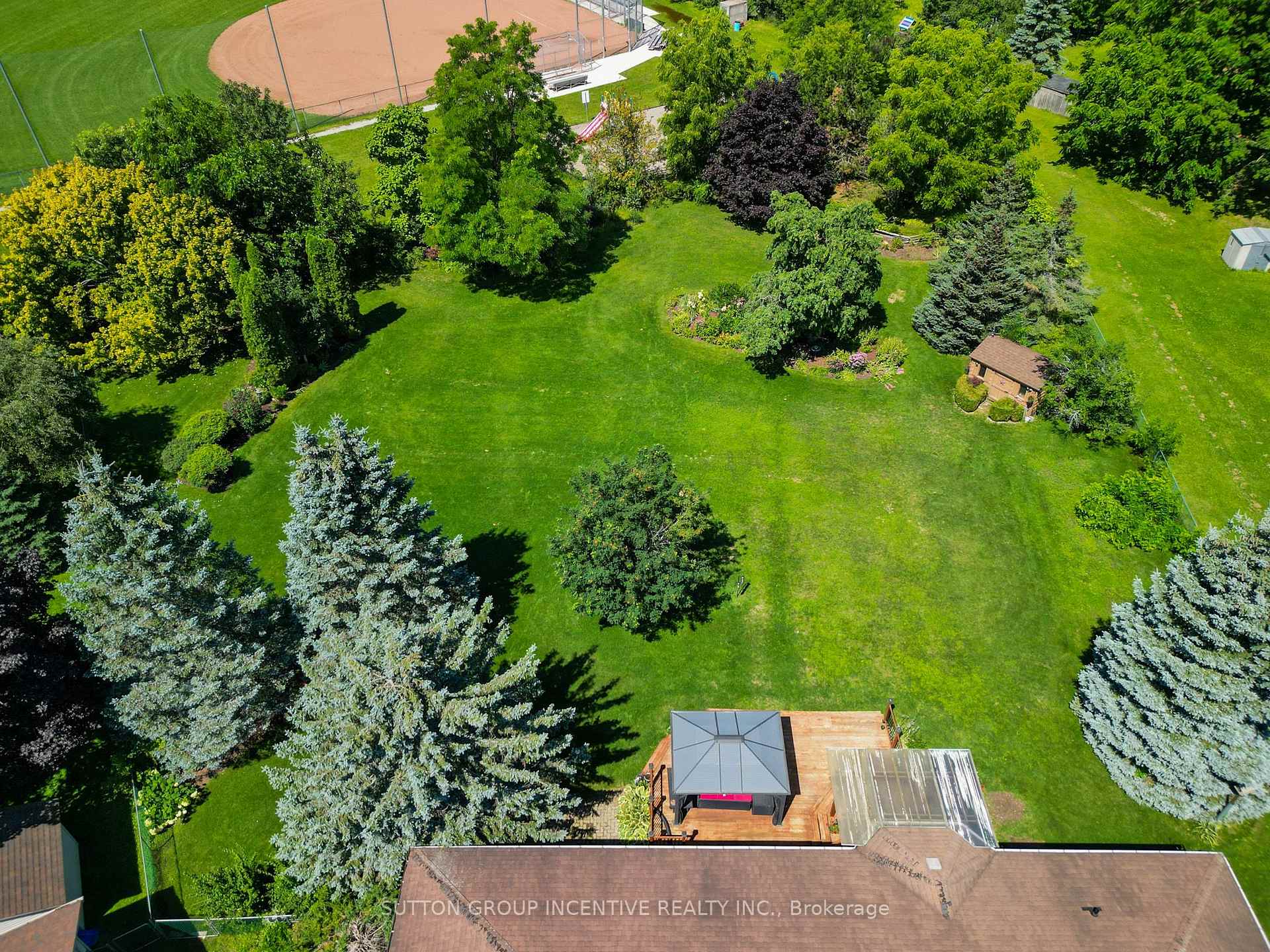 Photo 3 of 2114 Chantler Street, Innisfil, Stroud — HOMEH