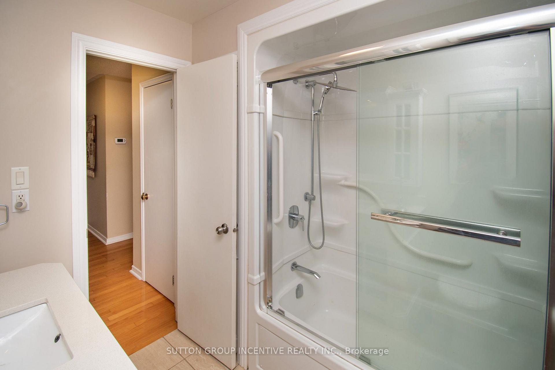 Photo 17 of 2114 Chantler Street, Innisfil, Stroud — HOMEH