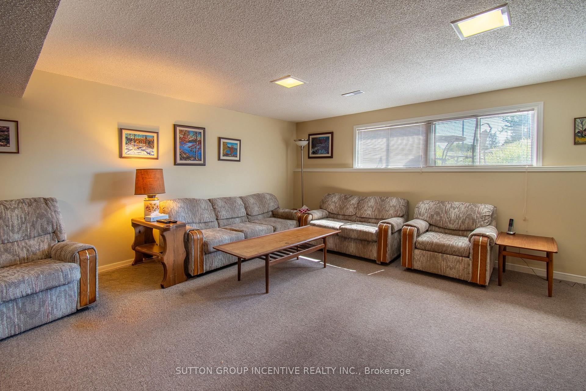 Photo 21 of 2114 Chantler Street, Innisfil, Stroud — HOMEH