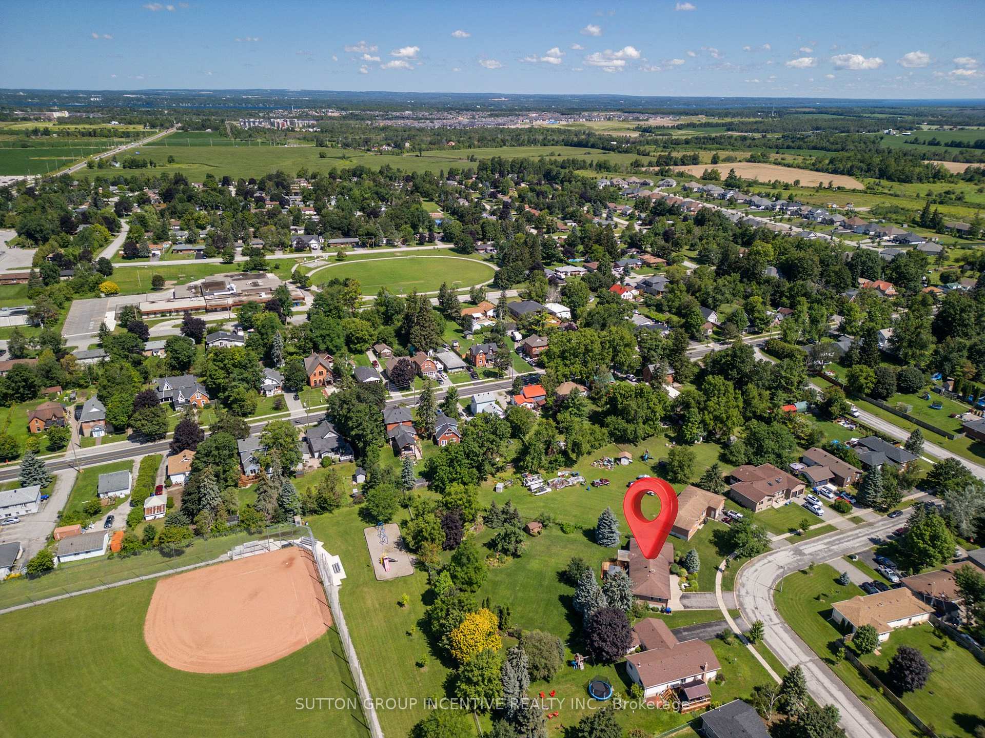 Photo 33 of 2114 Chantler Street, Innisfil, Stroud — HOMEH