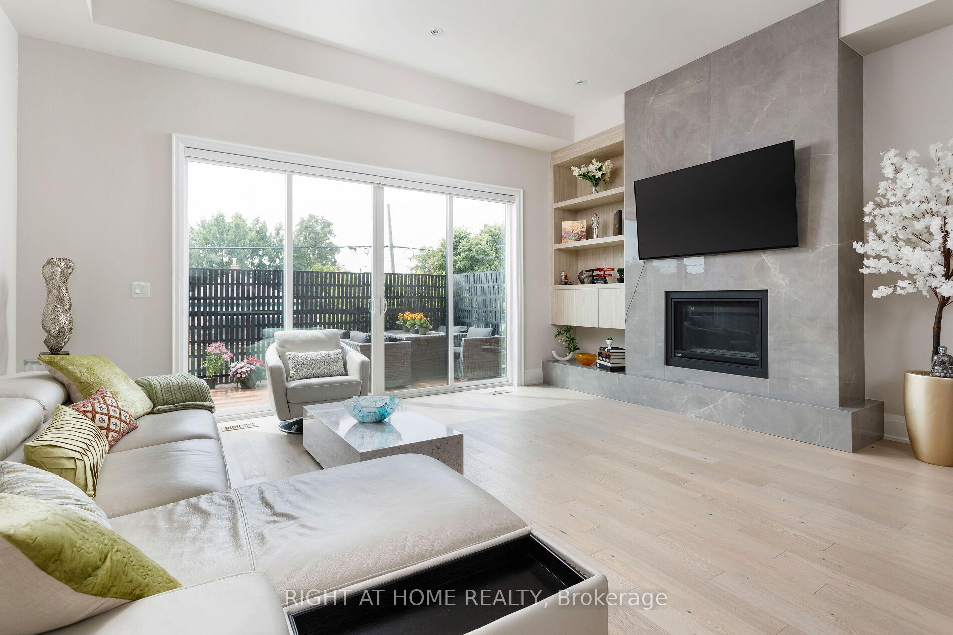 Photo 13 of 175 Hay Avenue, Etobicoke, Mimico — HOMEH