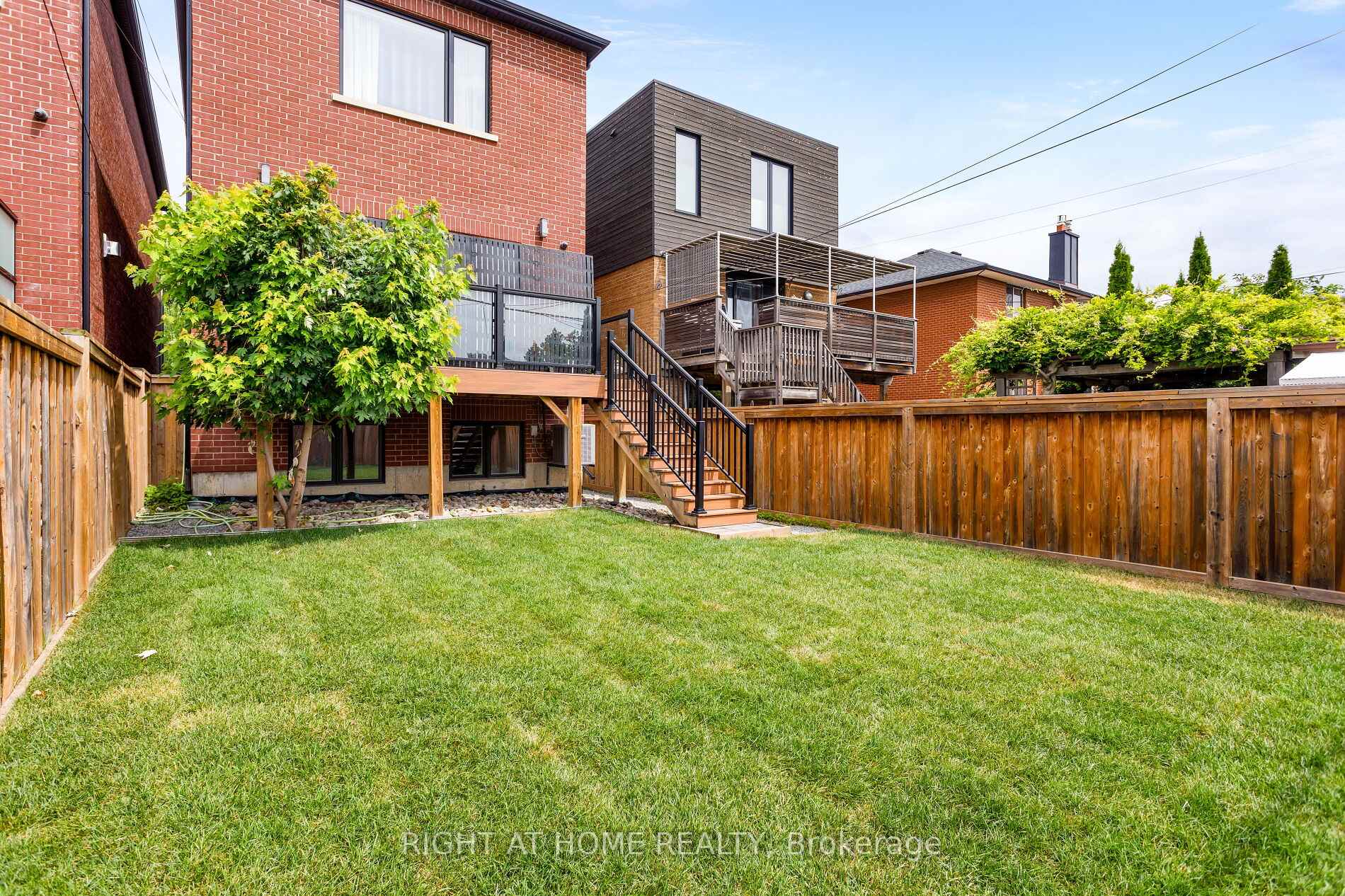 Photo 25 of 175 Hay Avenue, Etobicoke, Mimico — HOMEH