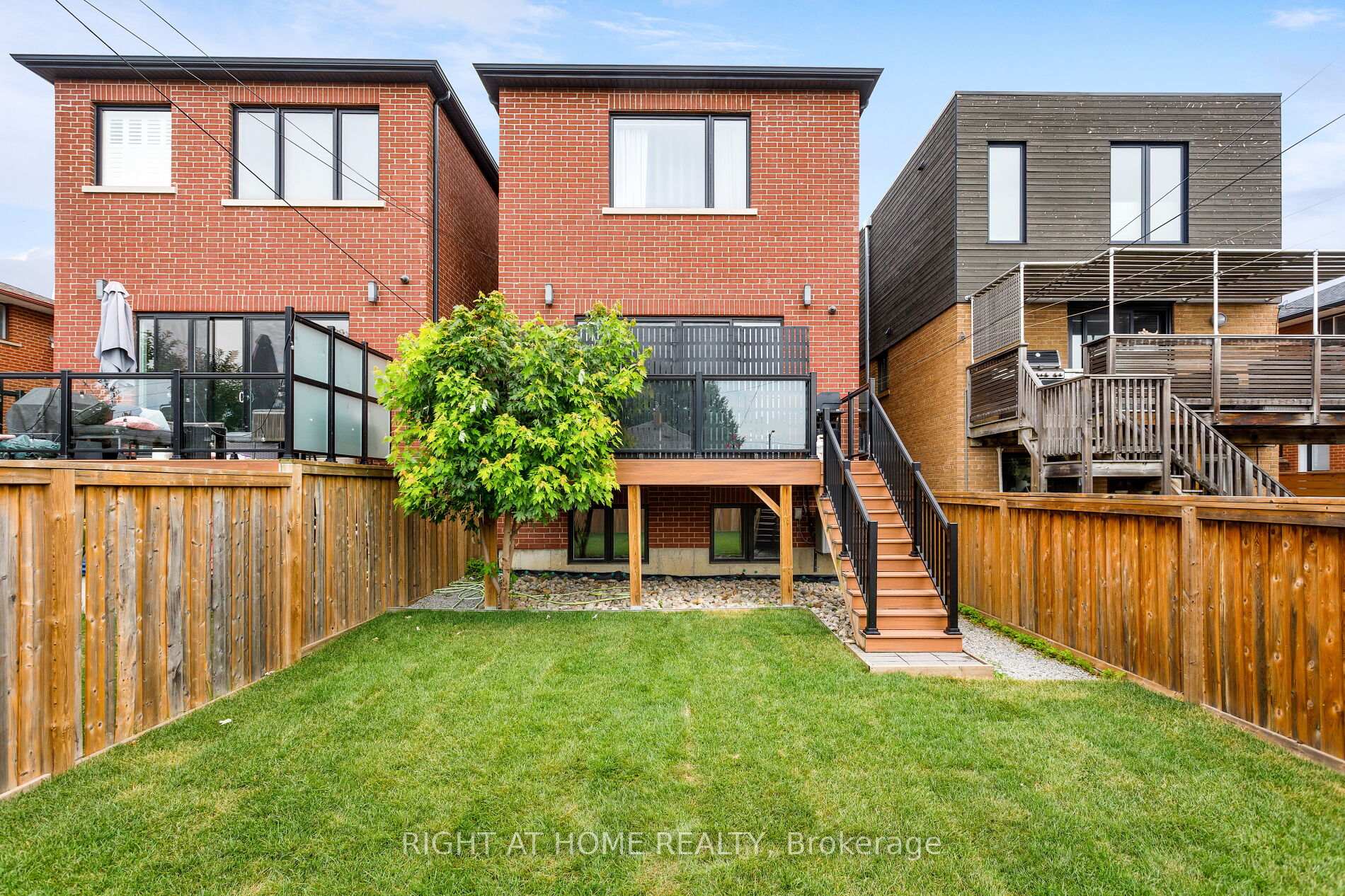Photo 26 of 175 Hay Avenue, Etobicoke, Mimico — HOMEH