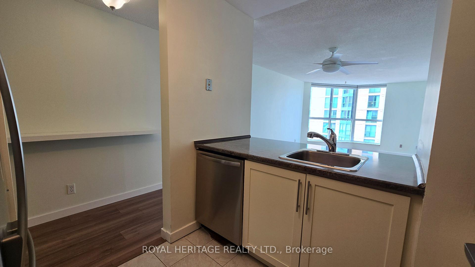 Photo 13 of Unit 1203, 150 Dunlop Street E, Barrie, City Centre — HOMEH