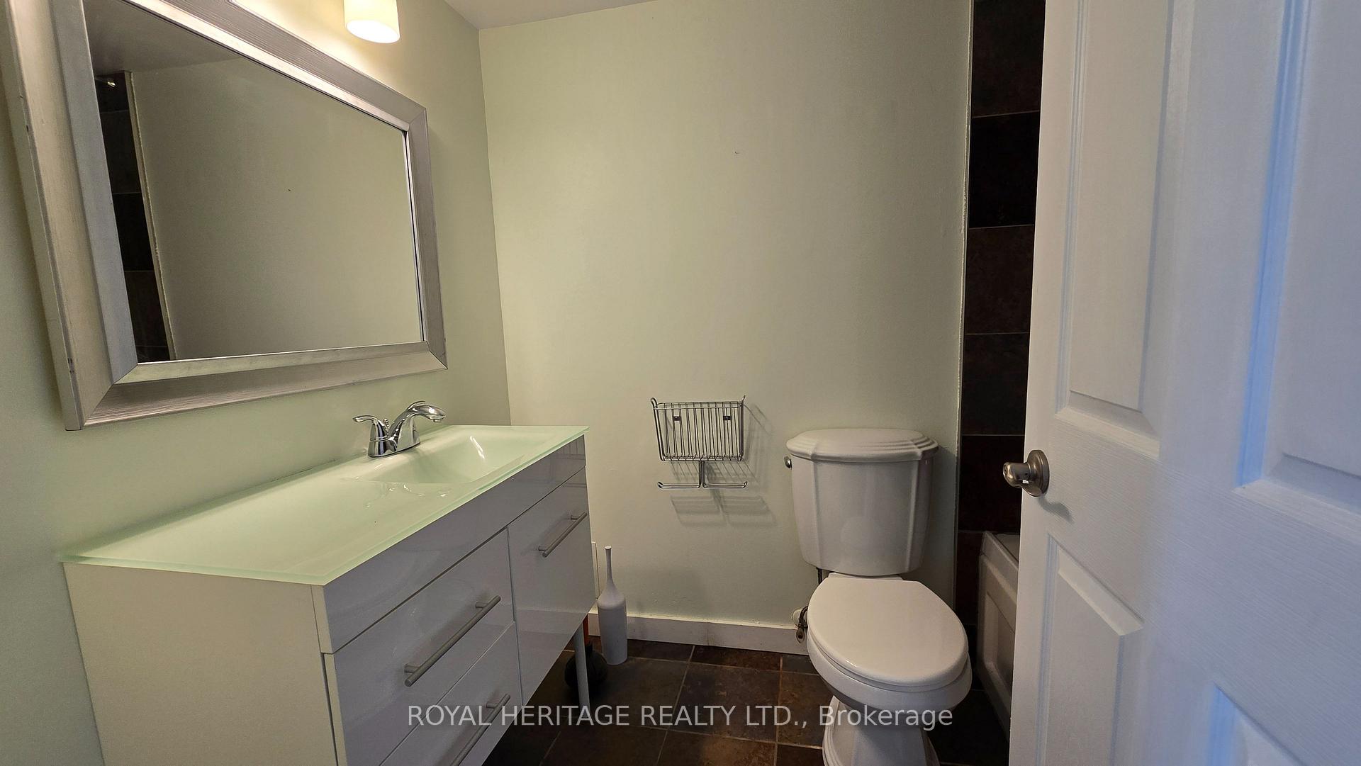 Photo 15 of Unit 1203, 150 Dunlop Street E, Barrie, City Centre — HOMEH