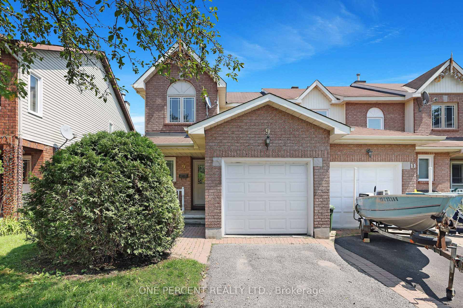 Photo 1 of 9 Harrington Court, Ottawa, Kanata - Kanata Lakes/Heritage Hills — HOMEH