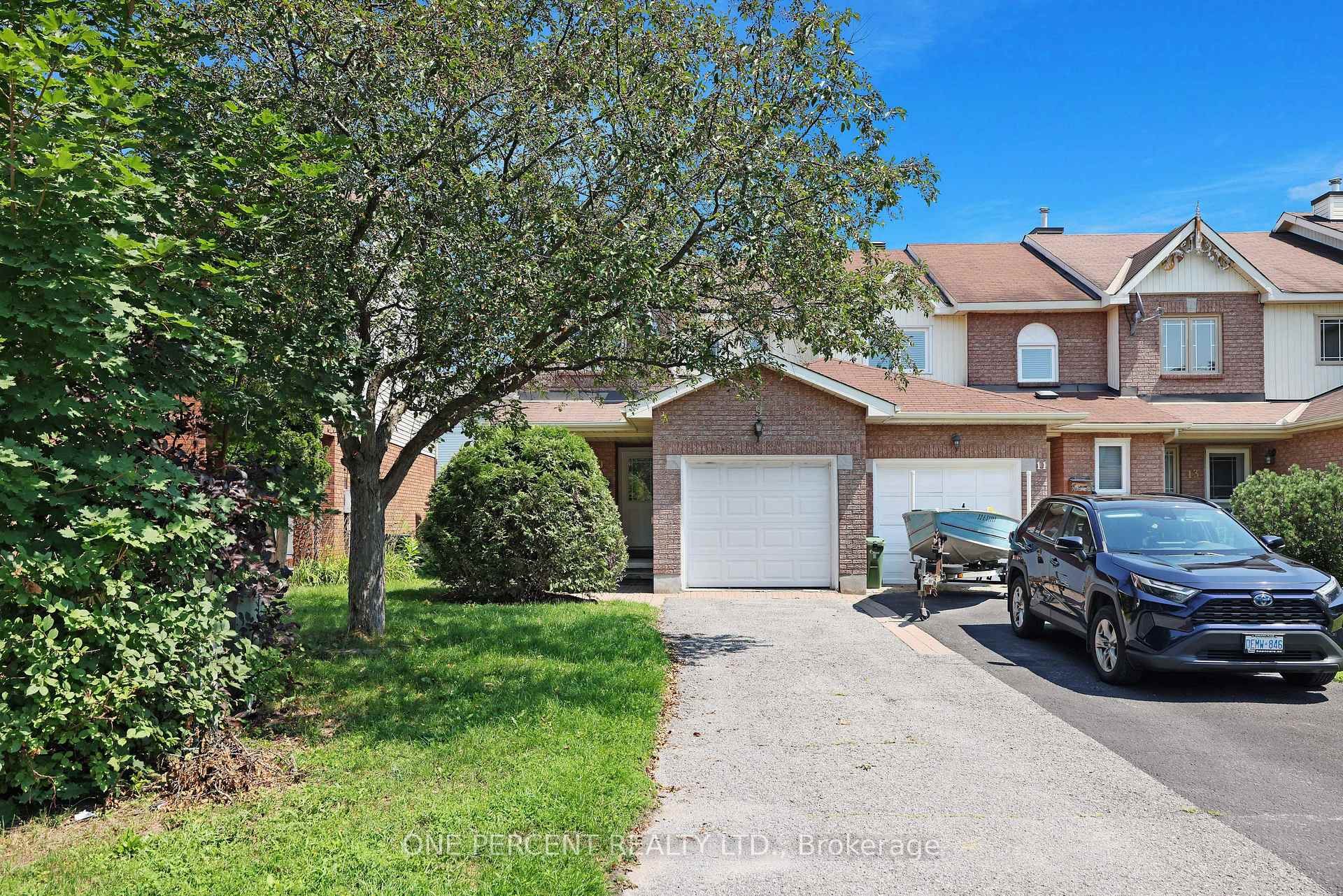 Photo 2 of 9 Harrington Court, Ottawa, Kanata - Kanata Lakes/Heritage Hills — HOMEH