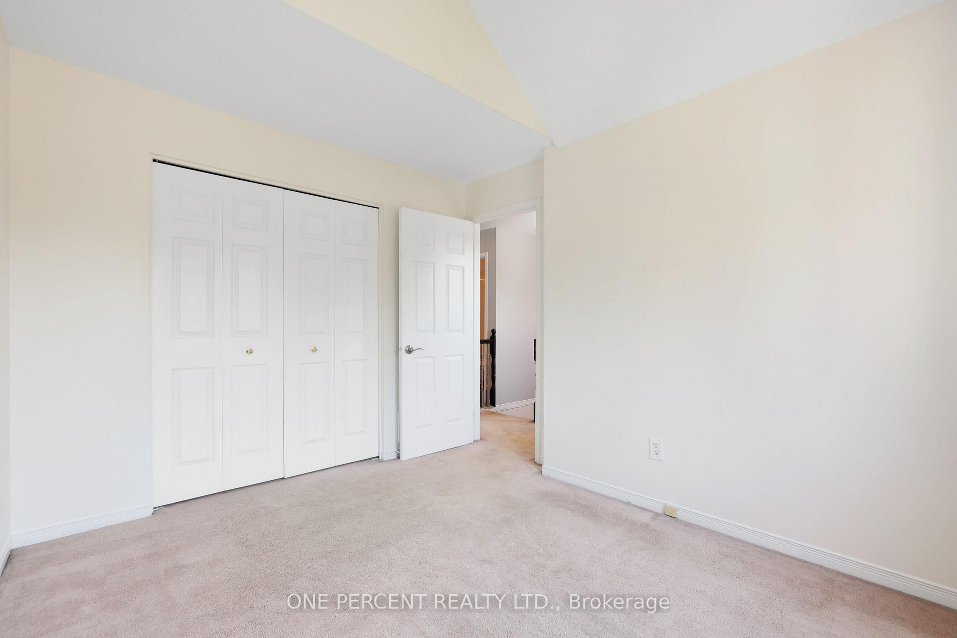 Photo 17 of 9 Harrington Court, Ottawa, Kanata - Kanata Lakes/Heritage Hills — HOMEH
