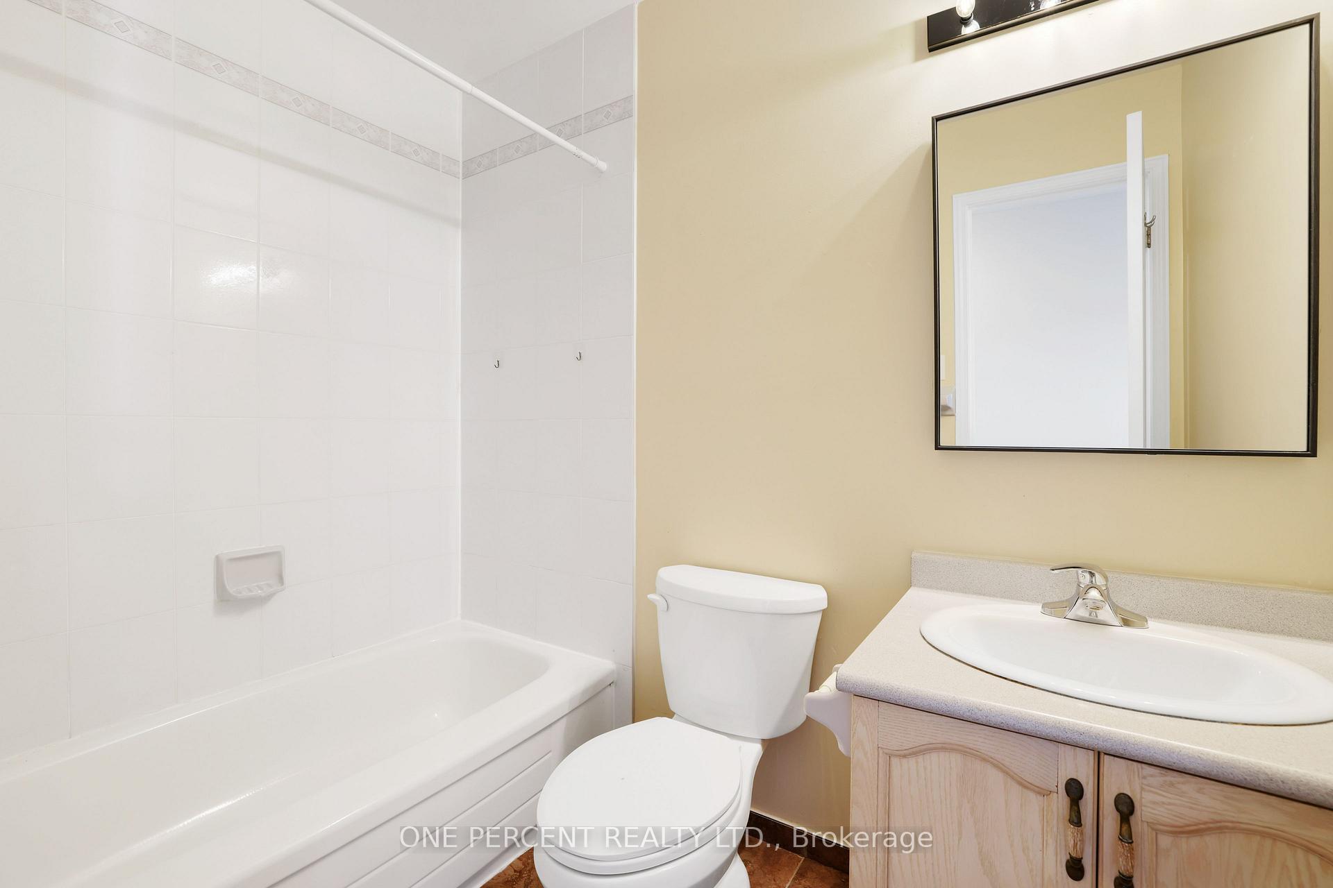 Photo 18 of 9 Harrington Court, Ottawa, Kanata - Kanata Lakes/Heritage Hills — HOMEH