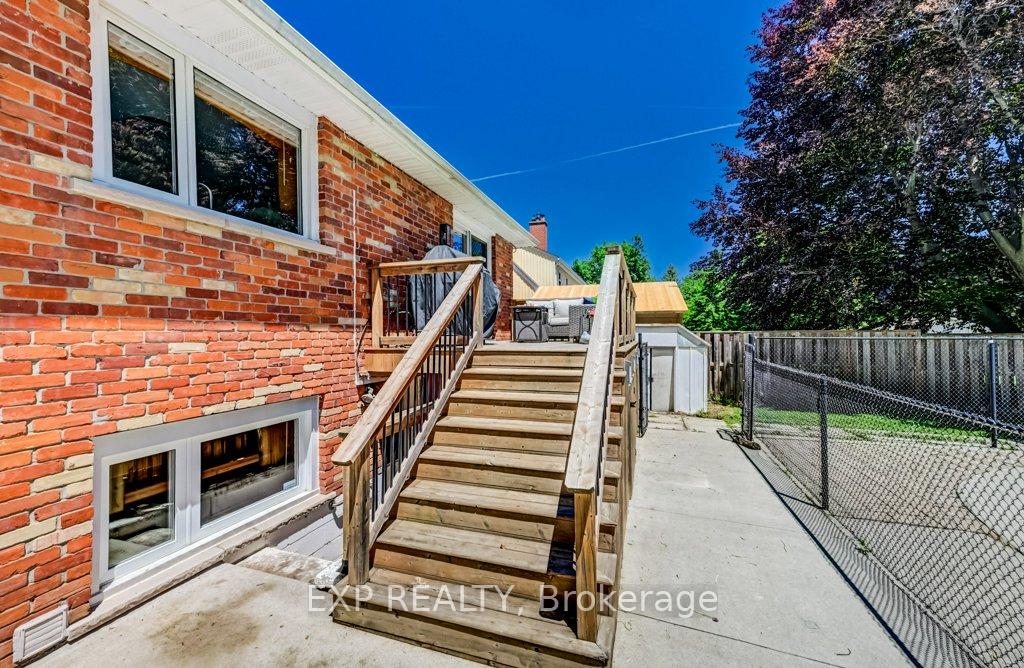 Photo 34 of 194 Dundas Street E, Hamilton, Waterdown — HOMEH