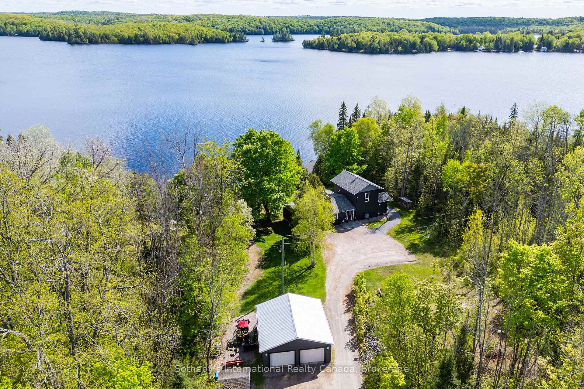 Photo 2 of 126 Chapman Drive S, Magnetawan — HOMEH