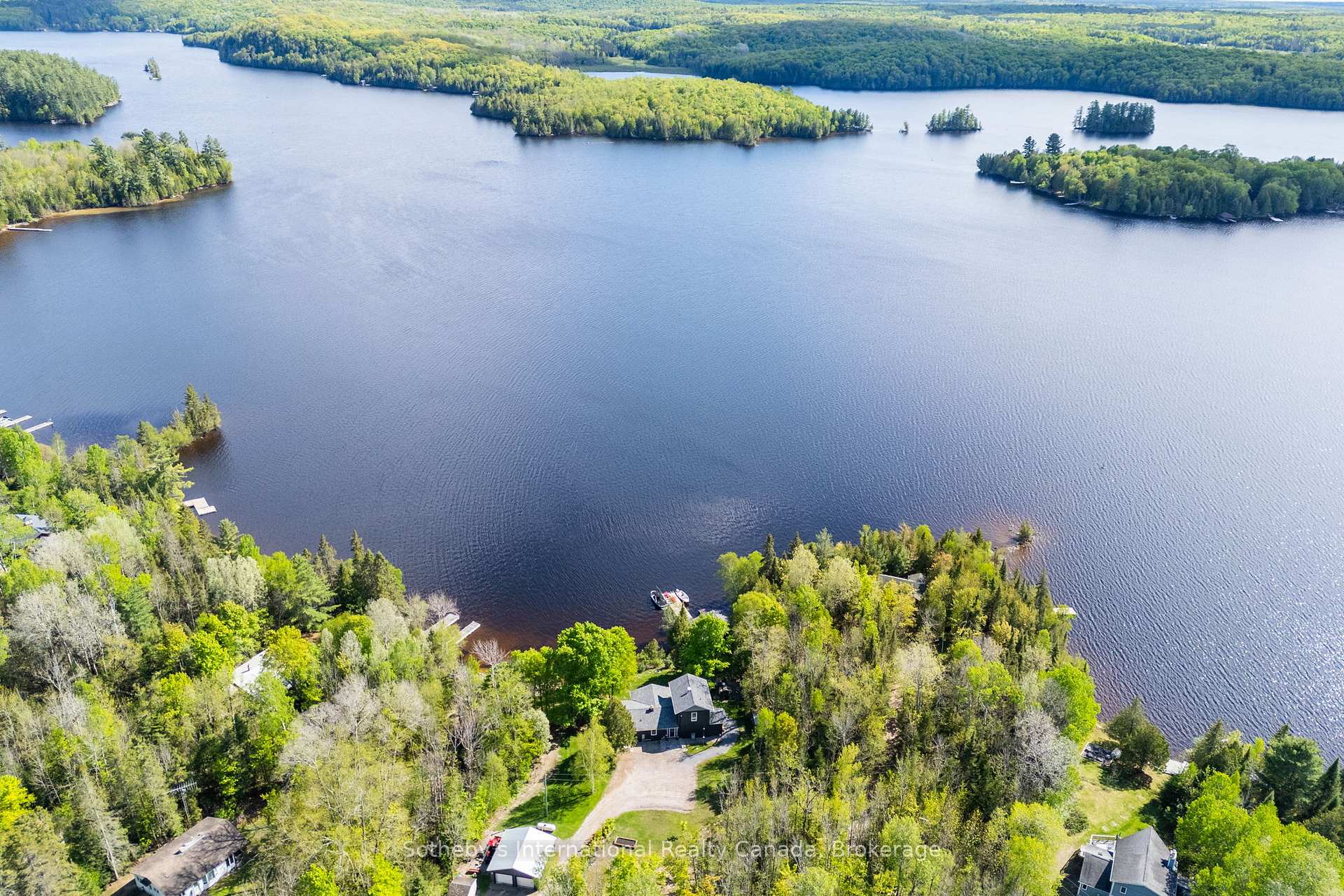 Photo 3 of 126 Chapman Drive S, Magnetawan — HOMEH