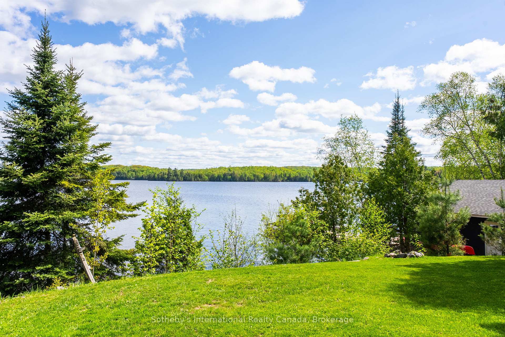 Photo 42 of 126 Chapman Drive S, Magnetawan — HOMEH