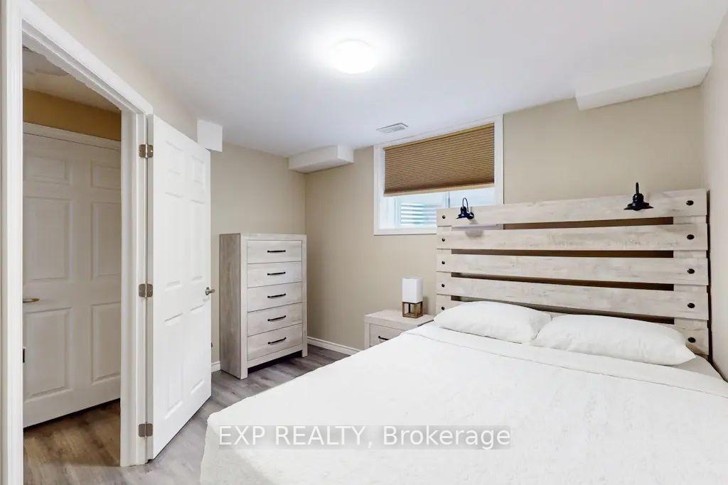 Photo 5 of Unit Lower, 967 Wright Drive, Midland — HOMEH