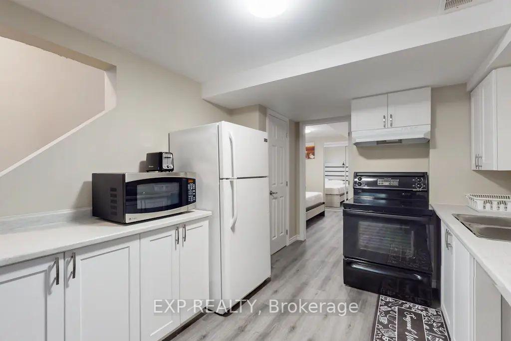 Photo 11 of Unit Lower, 967 Wright Drive, Midland — HOMEH