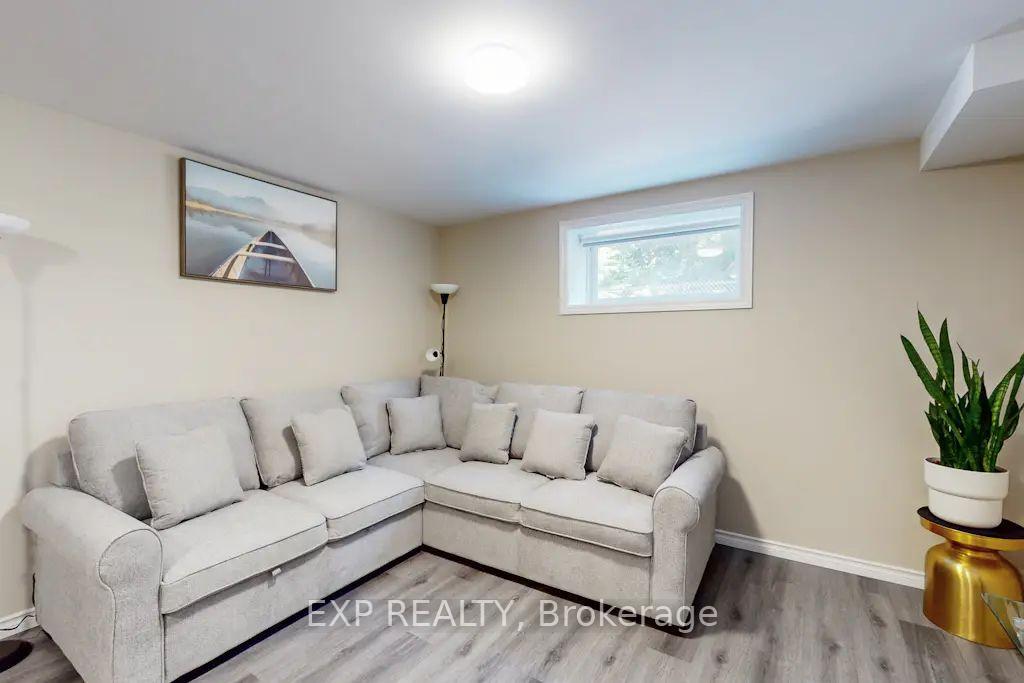Photo 14 of Unit Lower, 967 Wright Drive, Midland — HOMEH
