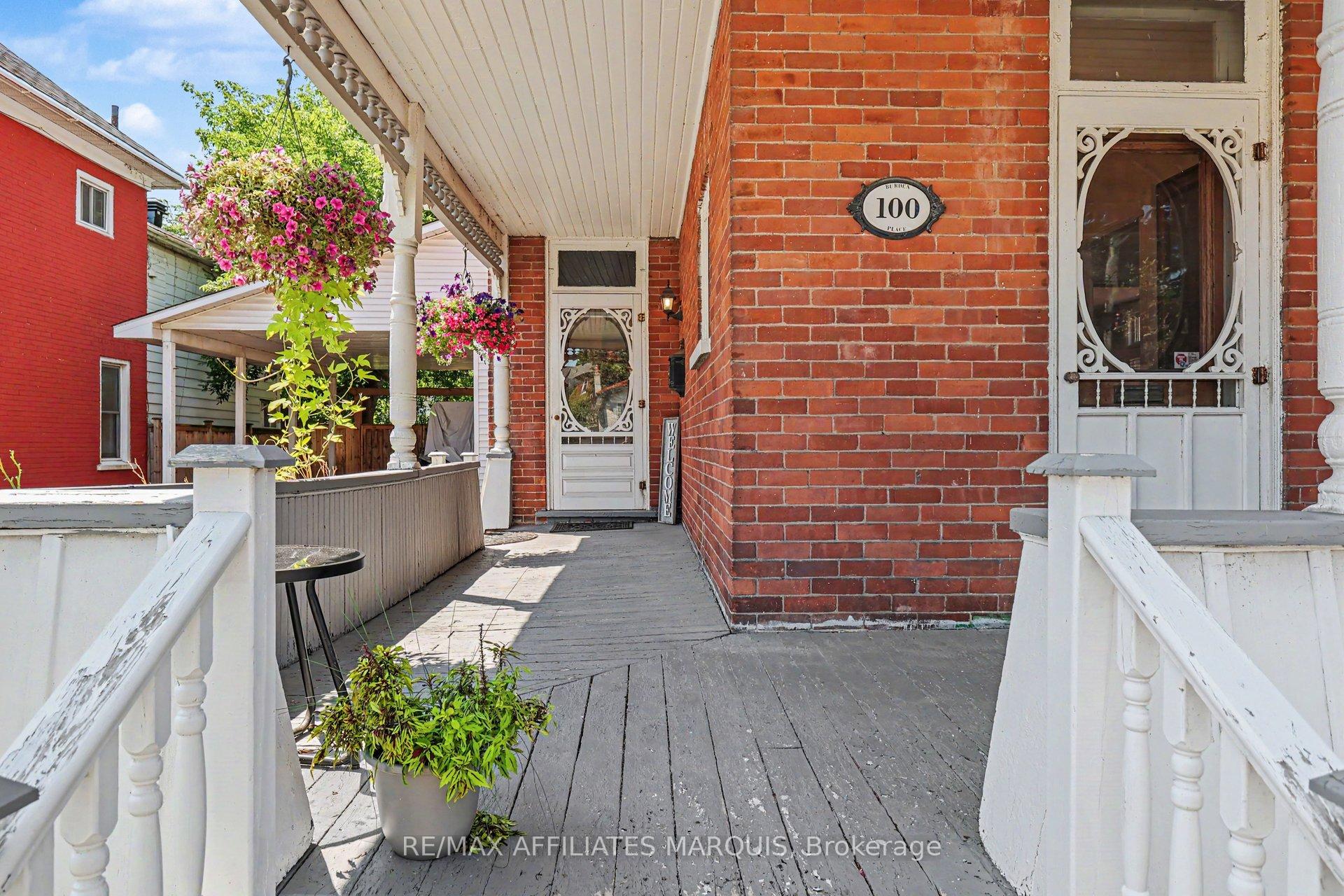 Photo 4 of 100 Elmsley Street N, Smiths Falls, Smiths Falls — HOMEH