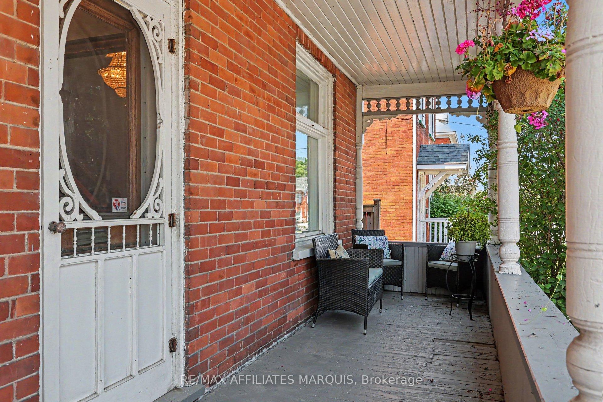 Photo 5 of 100 Elmsley Street N, Smiths Falls, Smiths Falls — HOMEH