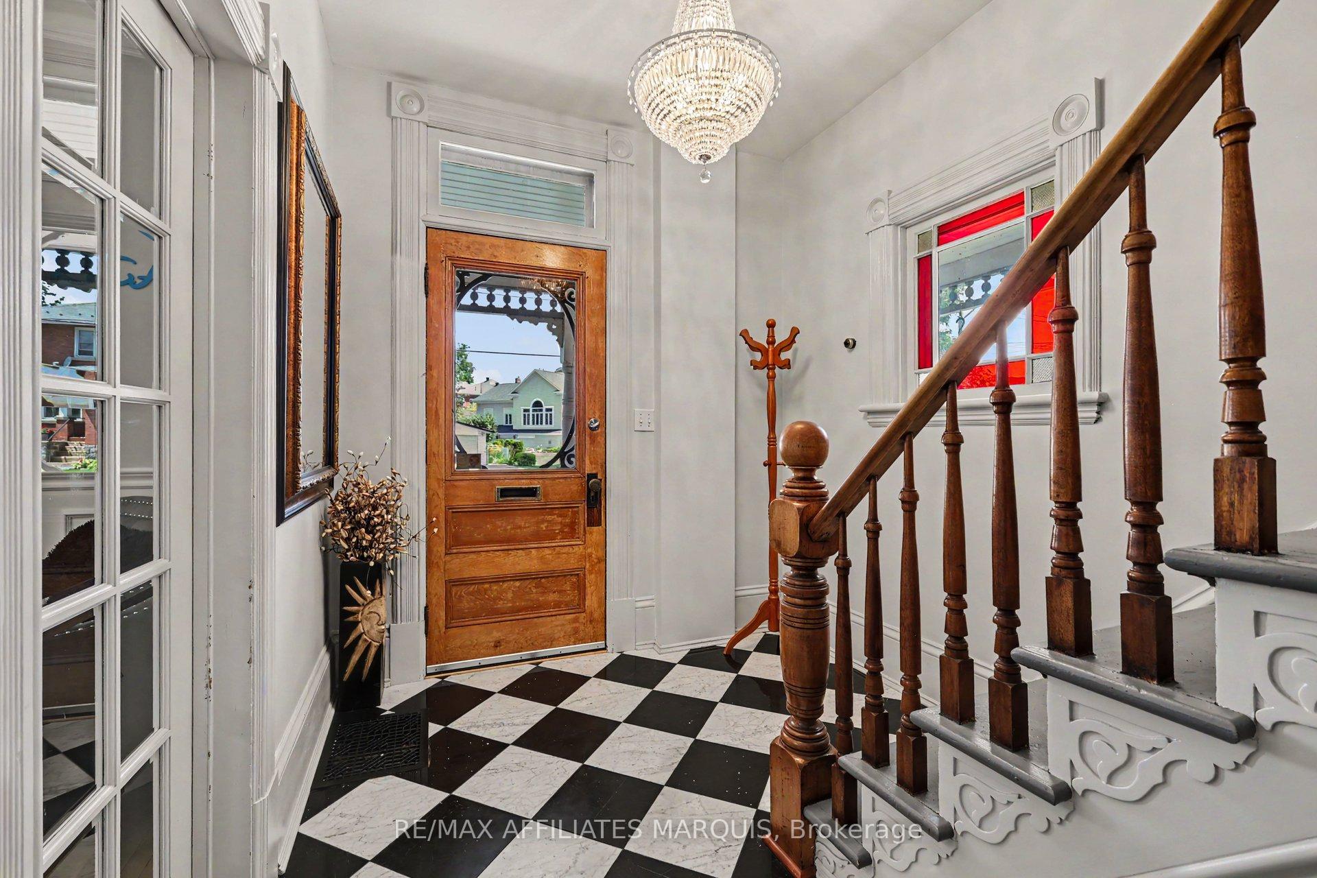 Photo 6 of 100 Elmsley Street N, Smiths Falls, Smiths Falls — HOMEH