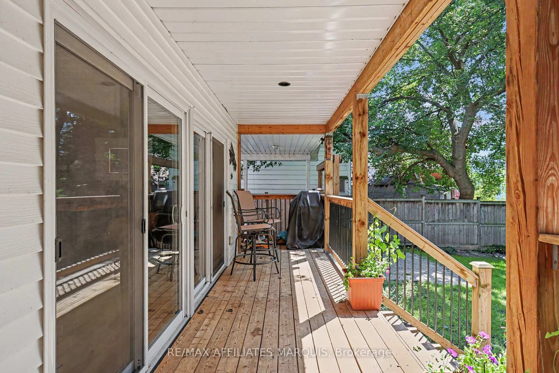 Photo 43 of 100 Elmsley Street N, Smiths Falls, Smiths Falls — HOMEH