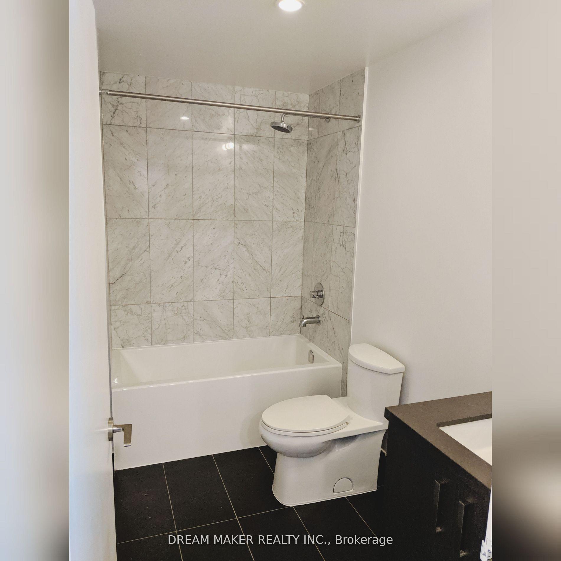 Photo 6 of Unit 4, 455 Front Street E, Toronto, Waterfront Communities — HOMEH