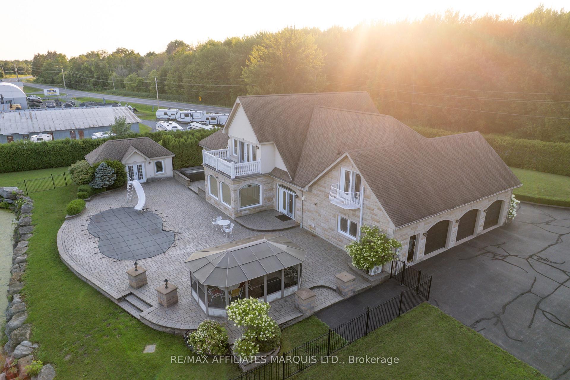 Photo 20 of 20190 County Rd 2, South Glengarry, South Glengarry (Charlottenburgh) Twp — HOMEH
