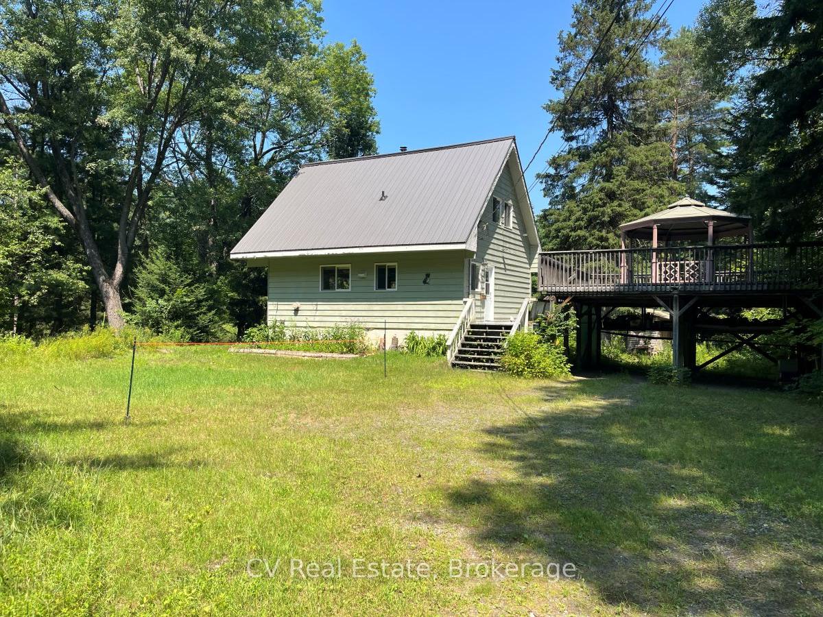 Front of 341 Old North Road